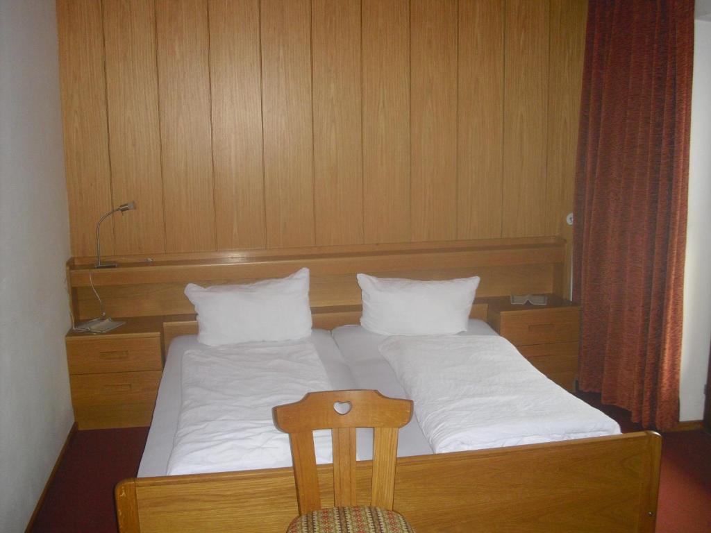 Hotel Edelweiss Malles Venosta Δωμάτιο φωτογραφία